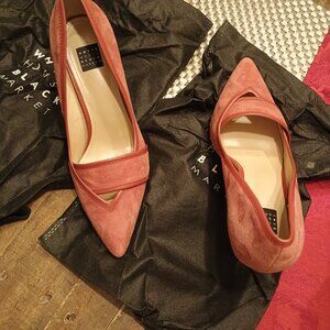 White House Black Market women's heel